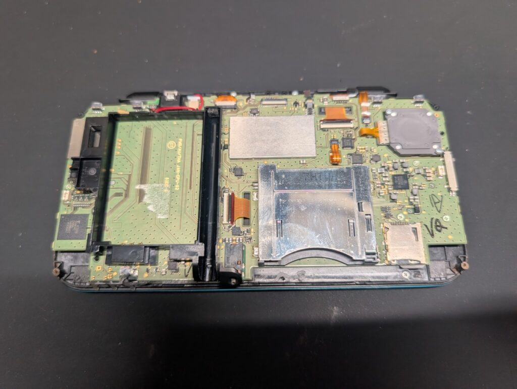 2DSLLの内部の写真