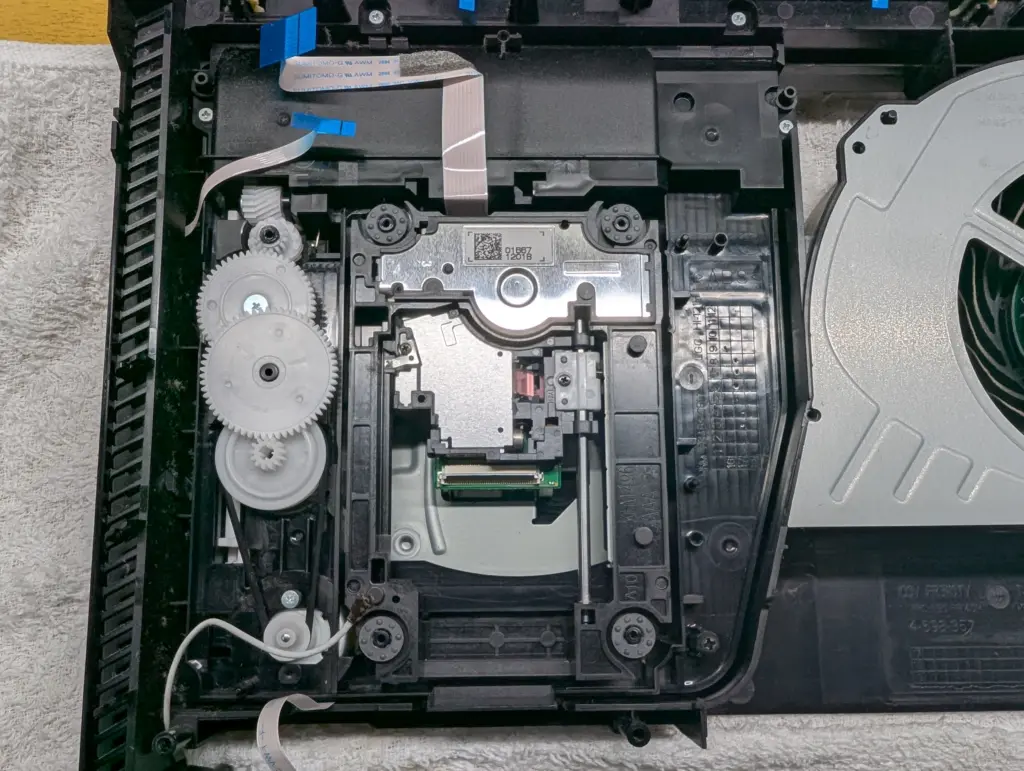 レーザーレンズ交換時のPS4