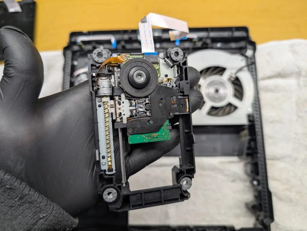 ディスクを認識しないPS4