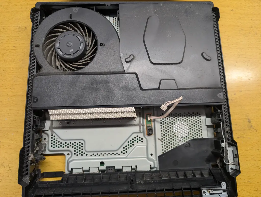 起動しないPS4の修理