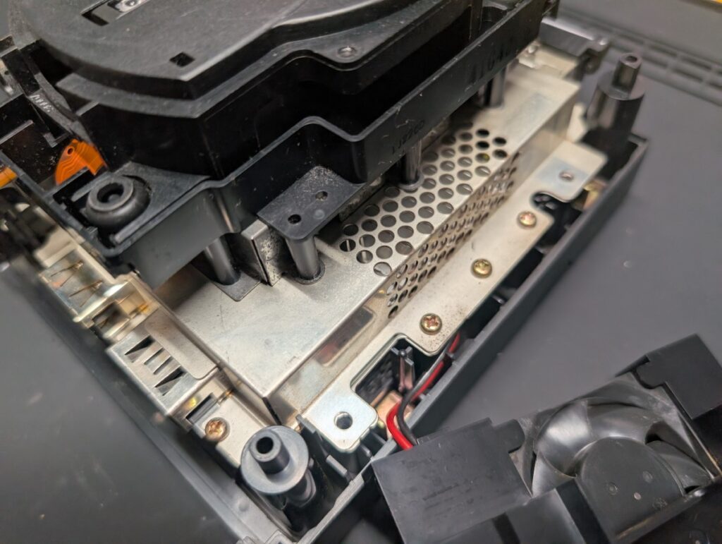 ゲームキューブの分解時の写真