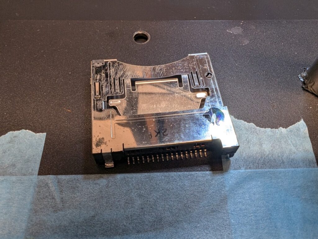 3DSLLのゲームカードスロットを交換時の様子