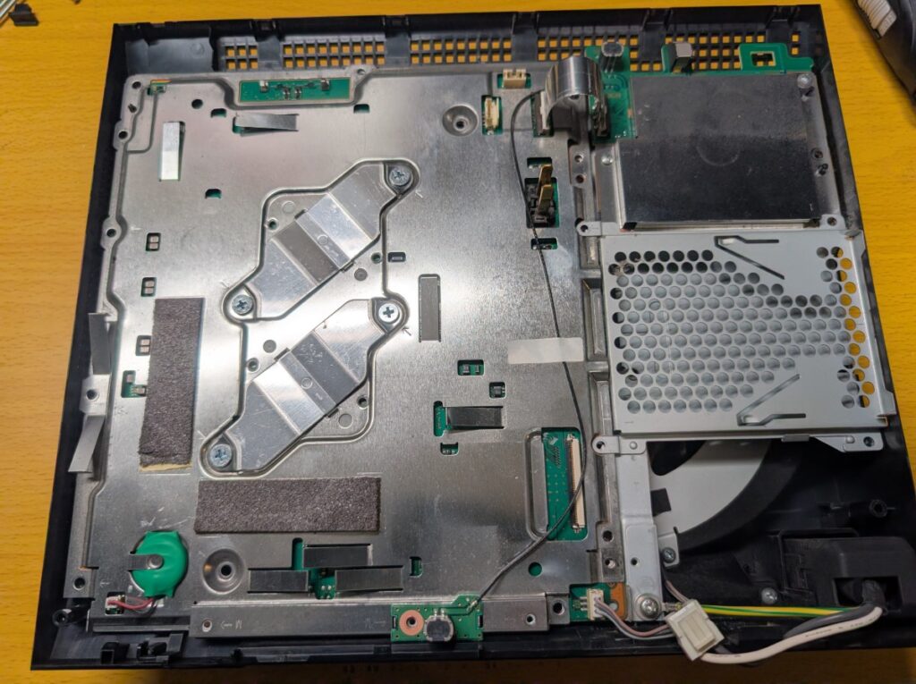 CECHH00の組み立て時の写真