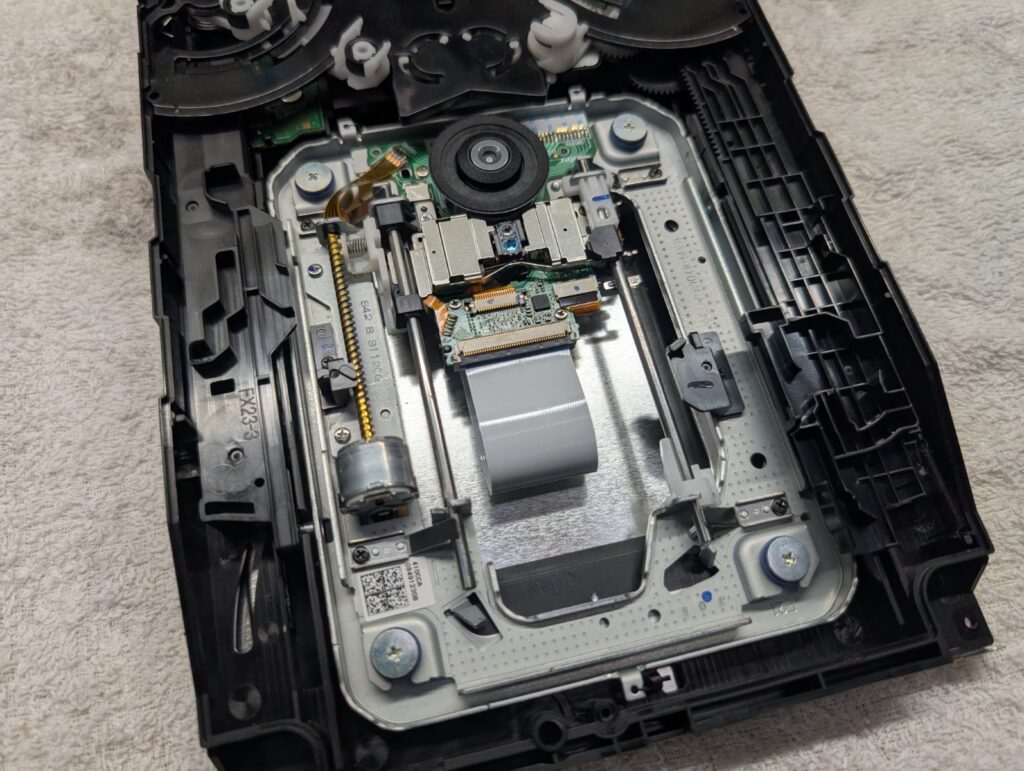 CECHL00のピックアップレンズ交換後の写真