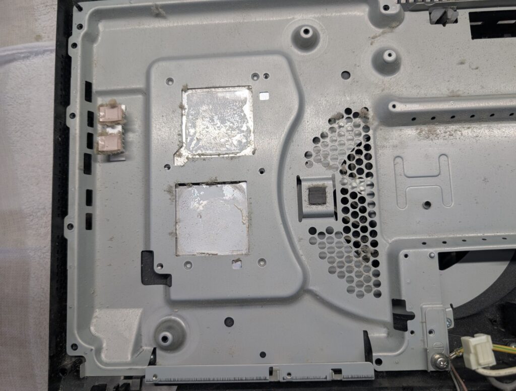 CECHL00のヒートシンクの写真