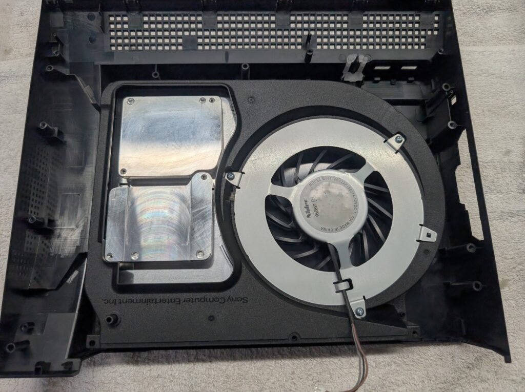 CECHL00の清掃後の写真