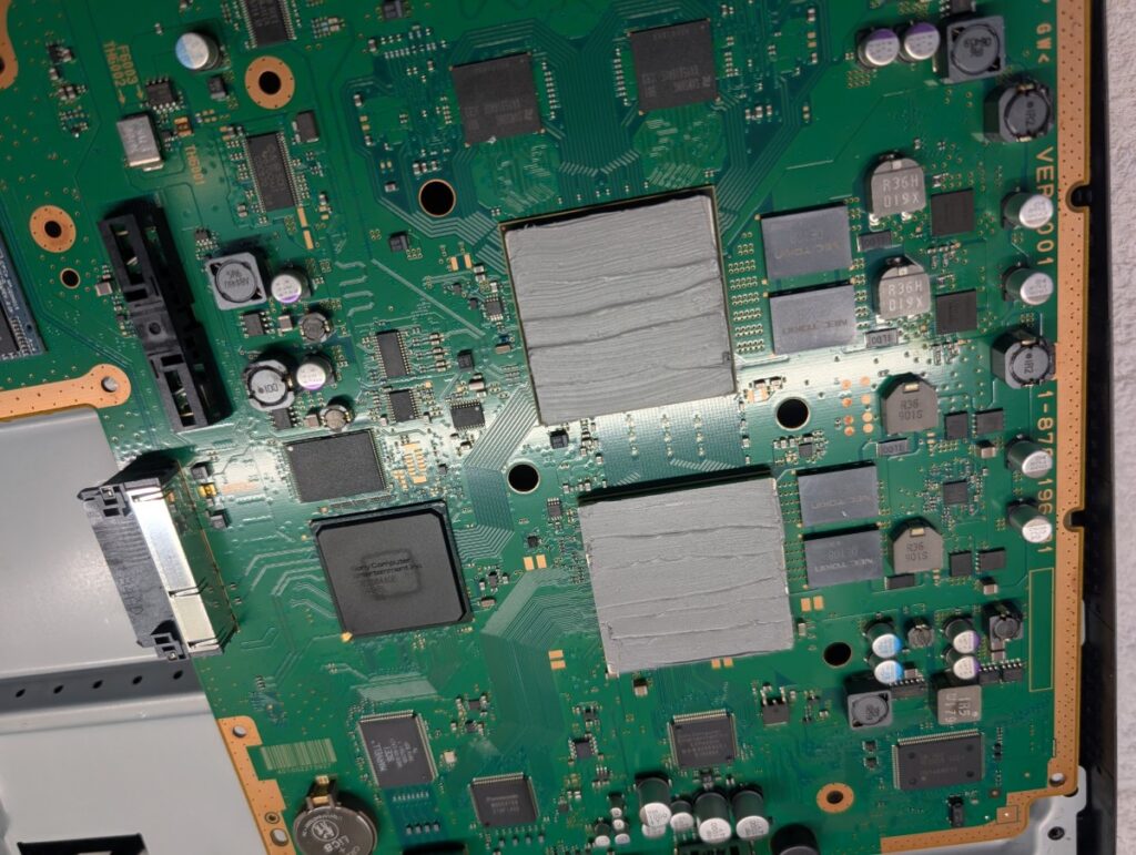 CECHL00の清掃後の写真