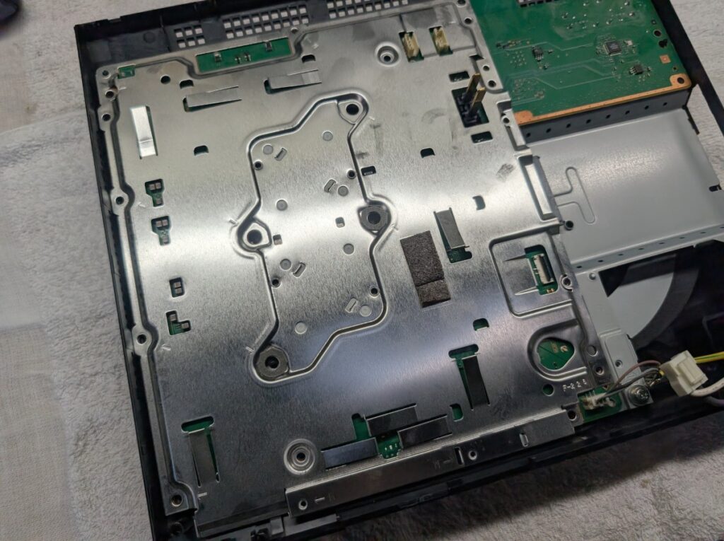 CECHL00の清掃時の写真