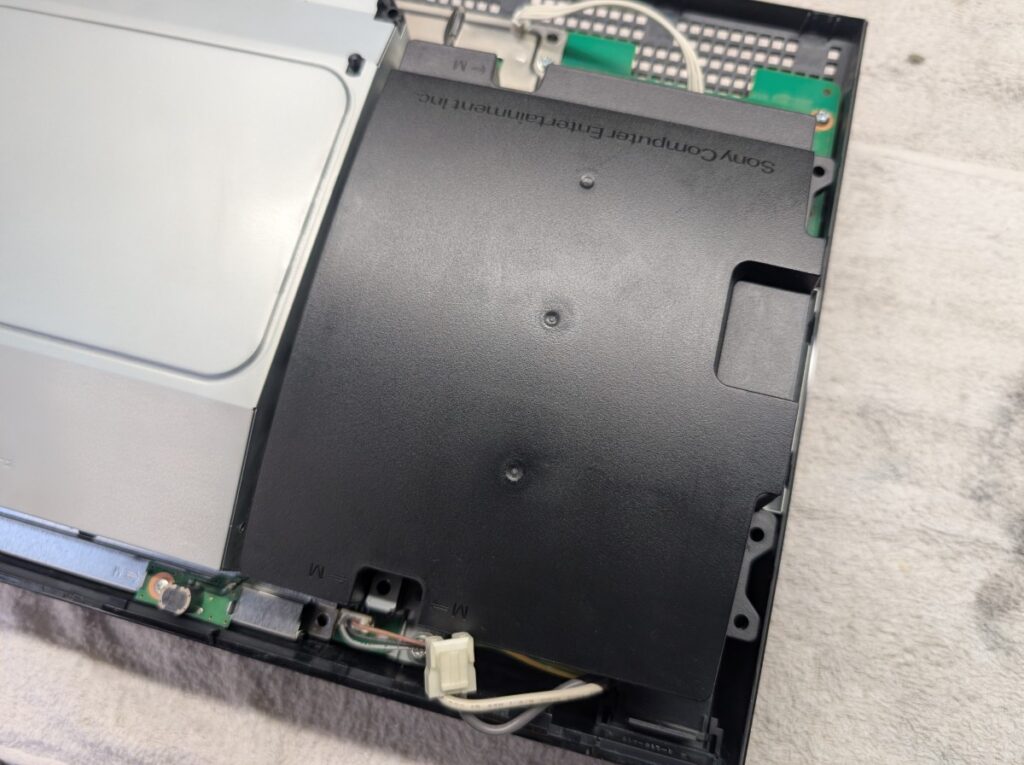 CECHL00の清掃時の写真