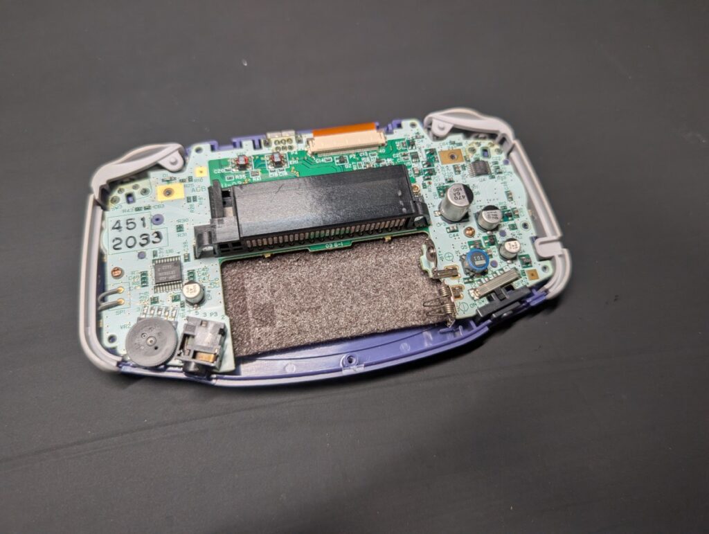 GBAの内部の写真