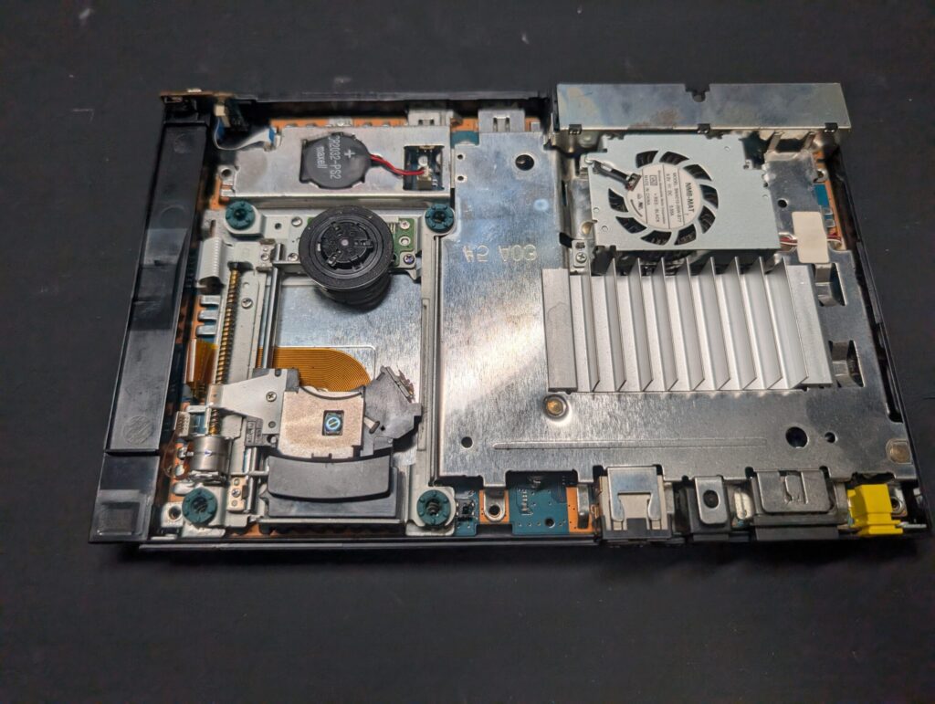 SCPH-75000の内部の写真