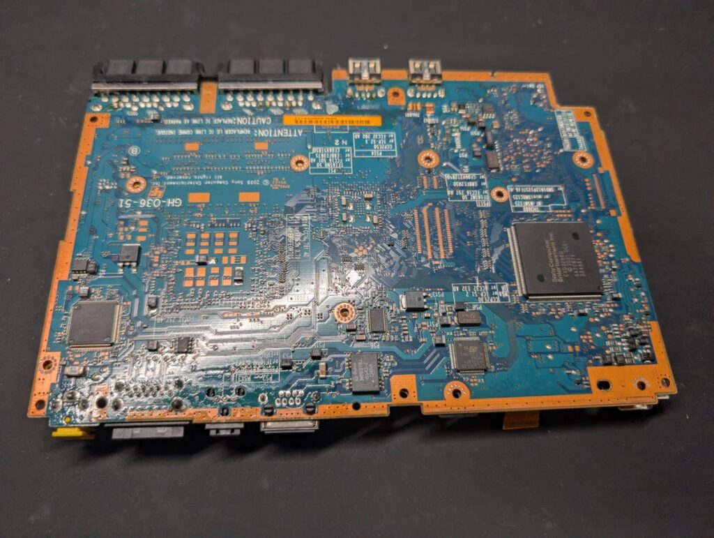 SCPH-75000のメイン基板の写真