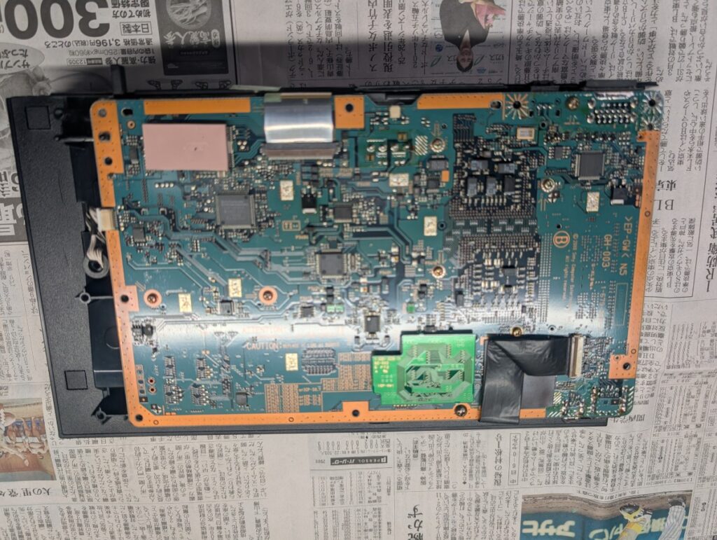 電源が落ちてしまうSCPH-18000のkメイン基板