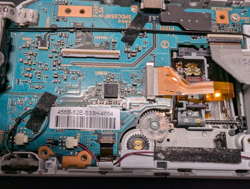 PSP-1000の基板の写真