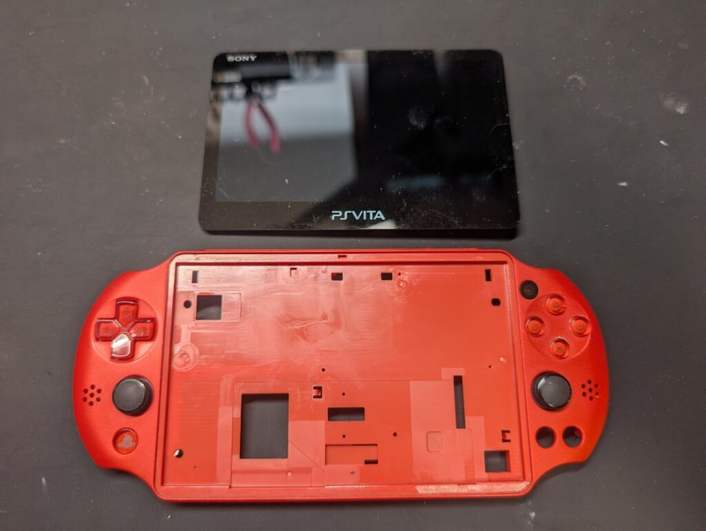 PSvitaの液晶交換時の写真