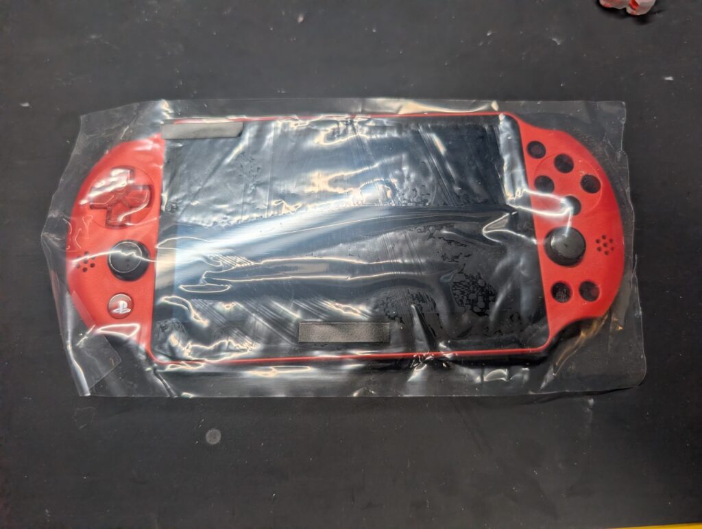 PSvitaの液晶交換時の写真