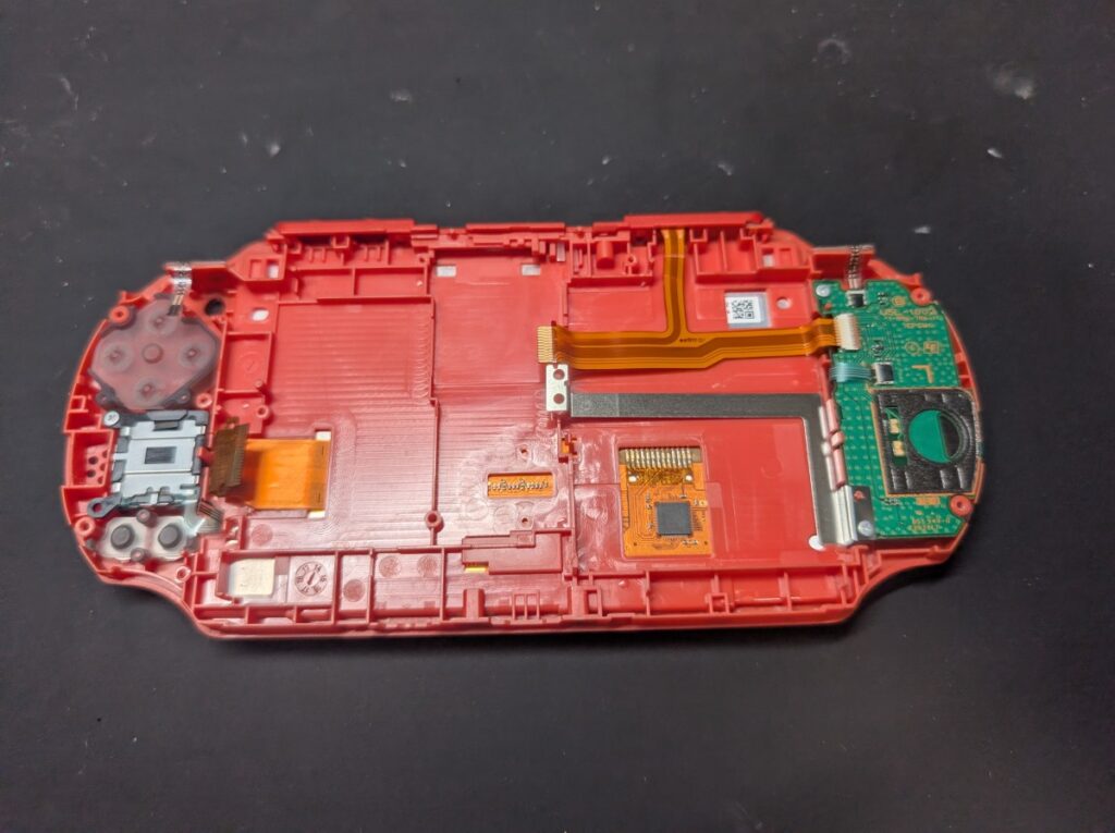 PSvitaの分解時の写真