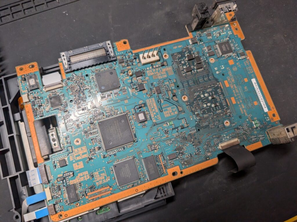 SCPH-50000のメイン基板の写真