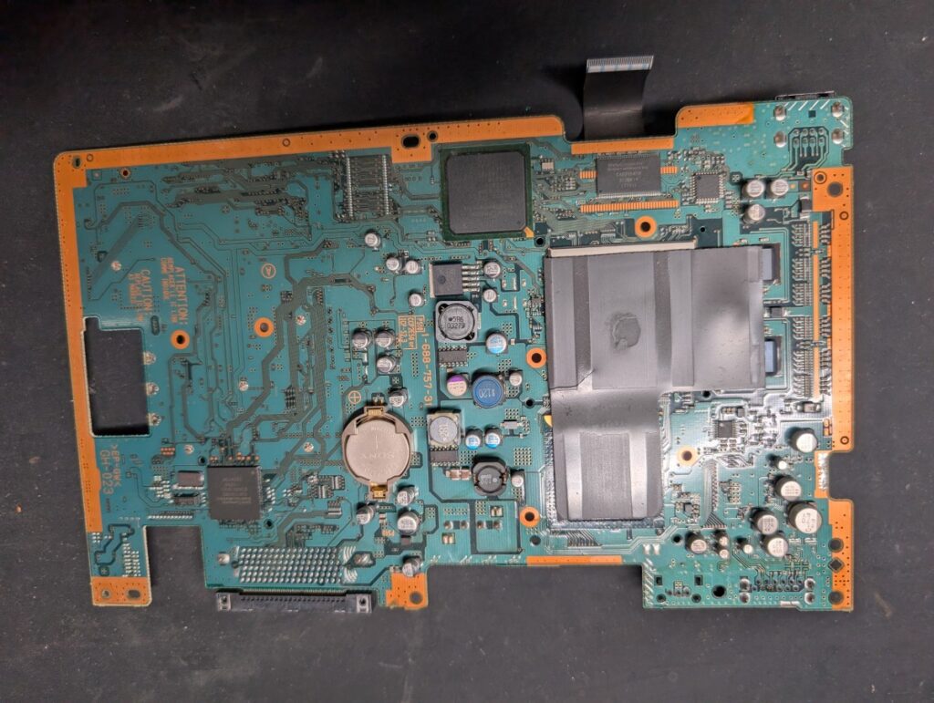 SCPH-50000のメイン基板を修理時の写真