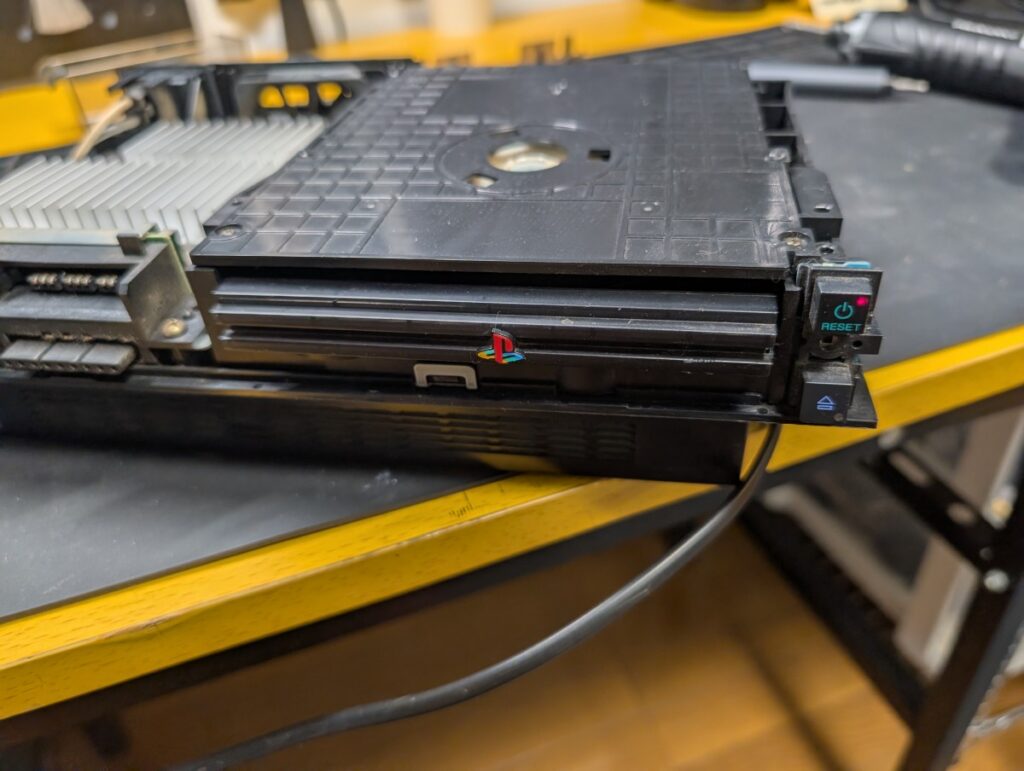 SCPH-50000の動作点検時の写真