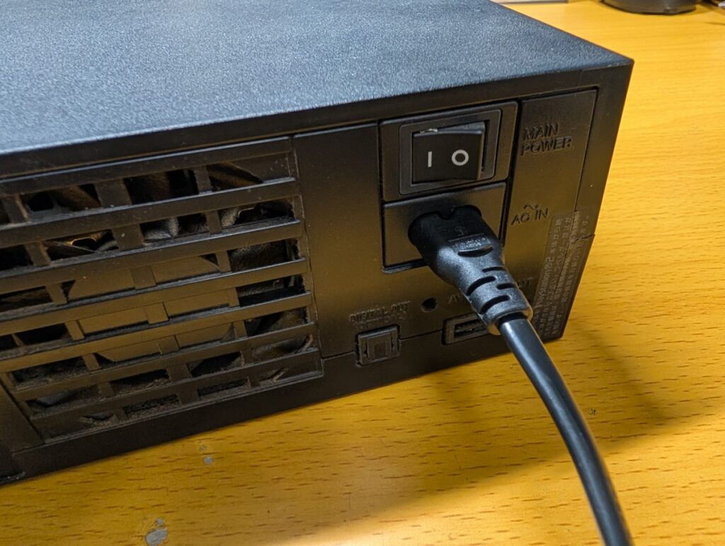 SCPH-50000の主電源部の写真