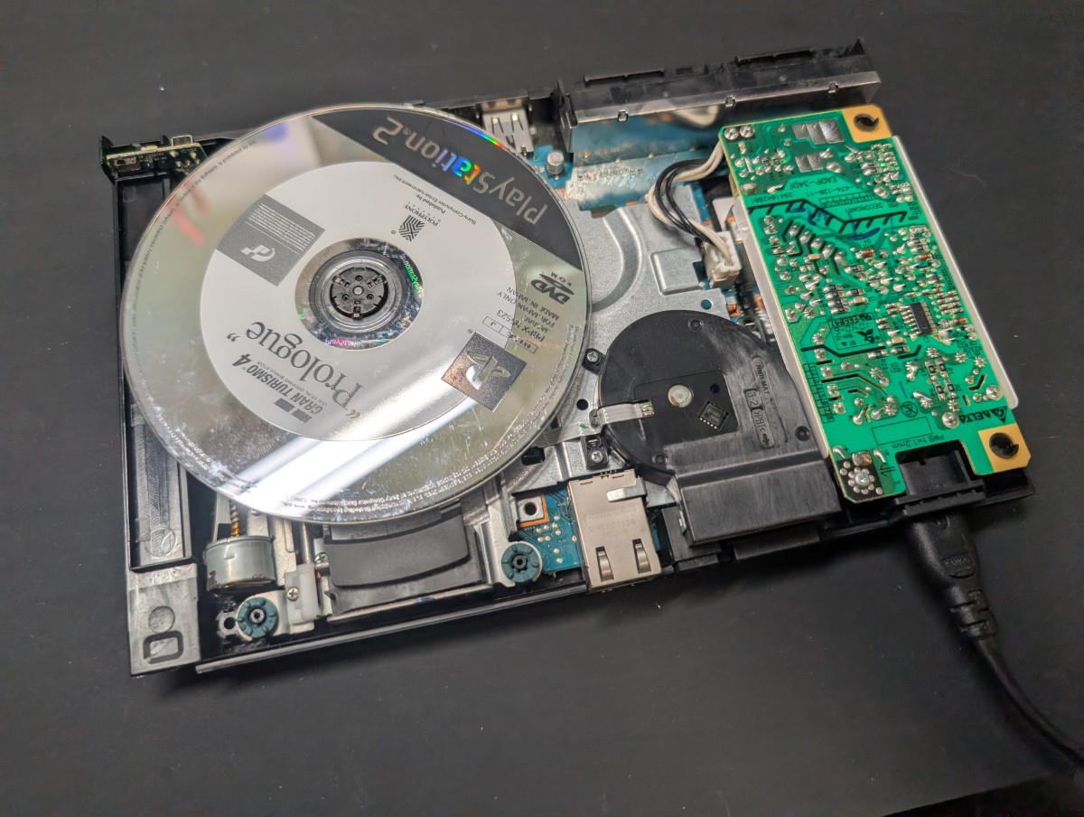SCPH-90000-DVD規格ディスクが