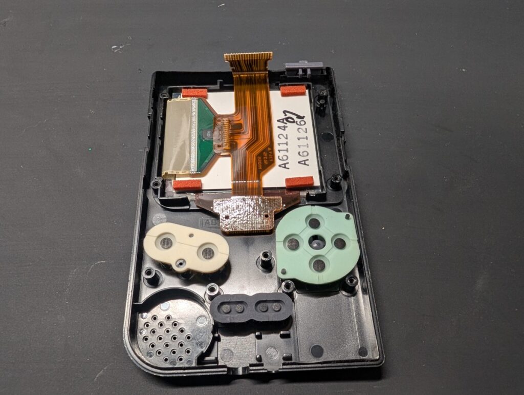 ゲームボーイポケットの画面取り出し時の写真