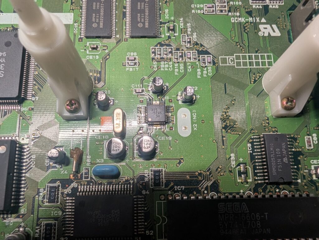 セガサターンのメイン基板の写真