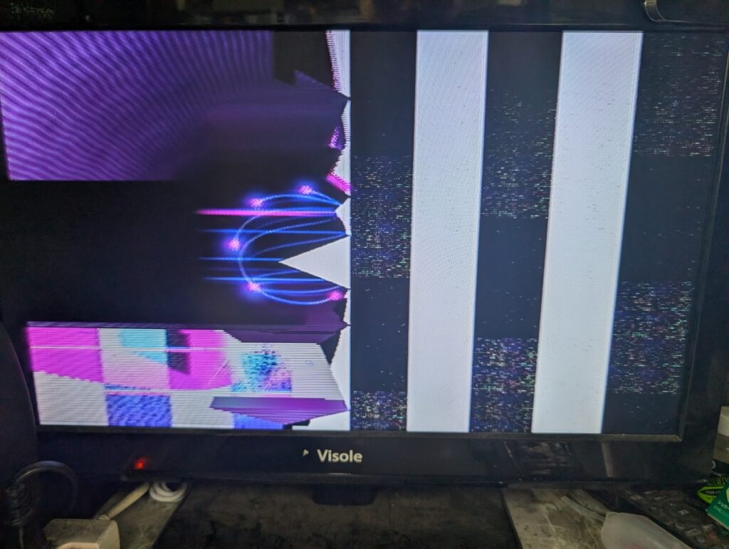 映像が乱れるSCPH-30000の修理時の写真