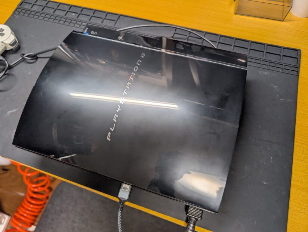 CECHA00の本体の写真