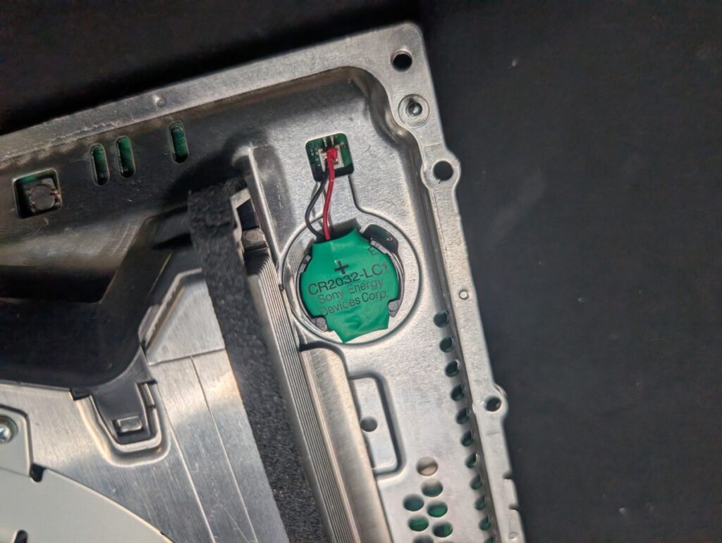 CECHA00のCOMS電池交換時の写真