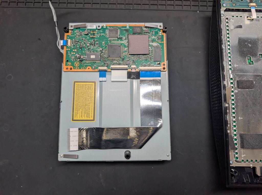 CECHA00のディスクドライブの写真