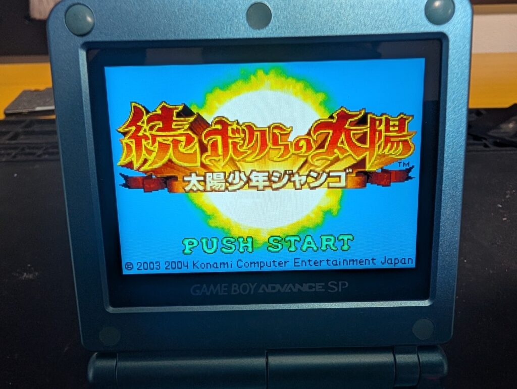 GBASPにIPS液晶を取り付け時の写真