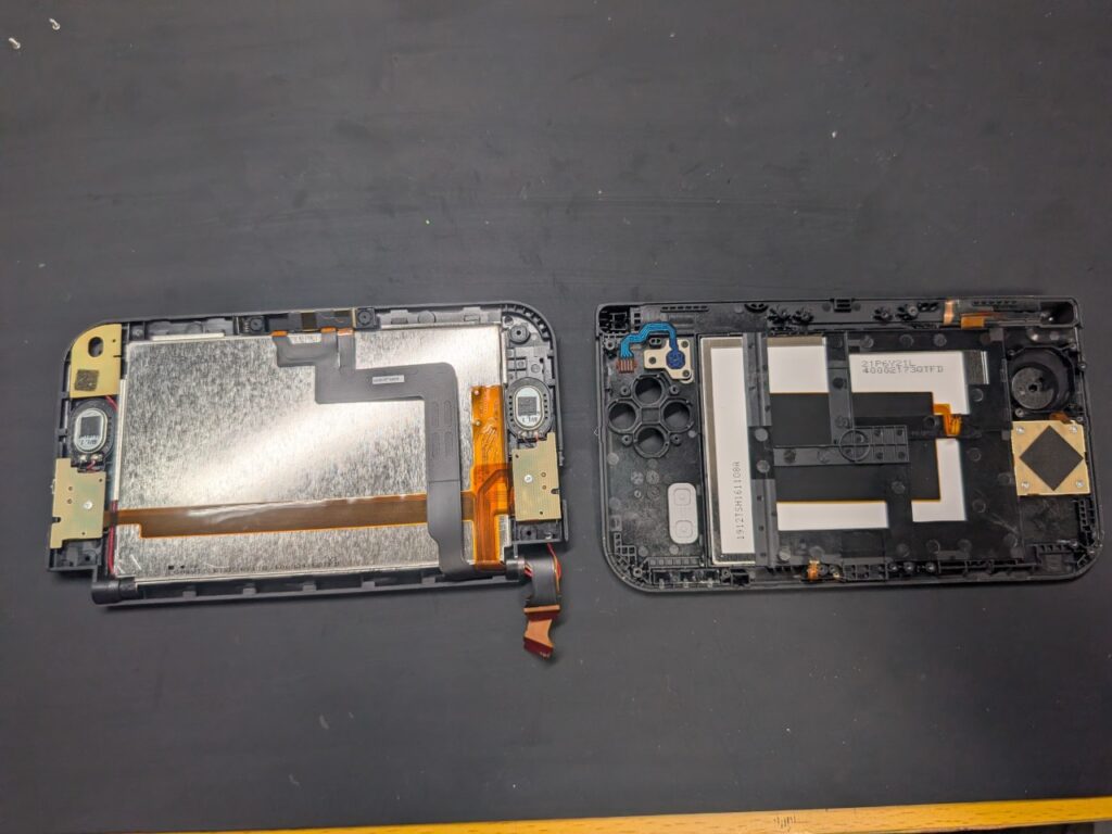 NEW3DSLLの上画面交換時の写真