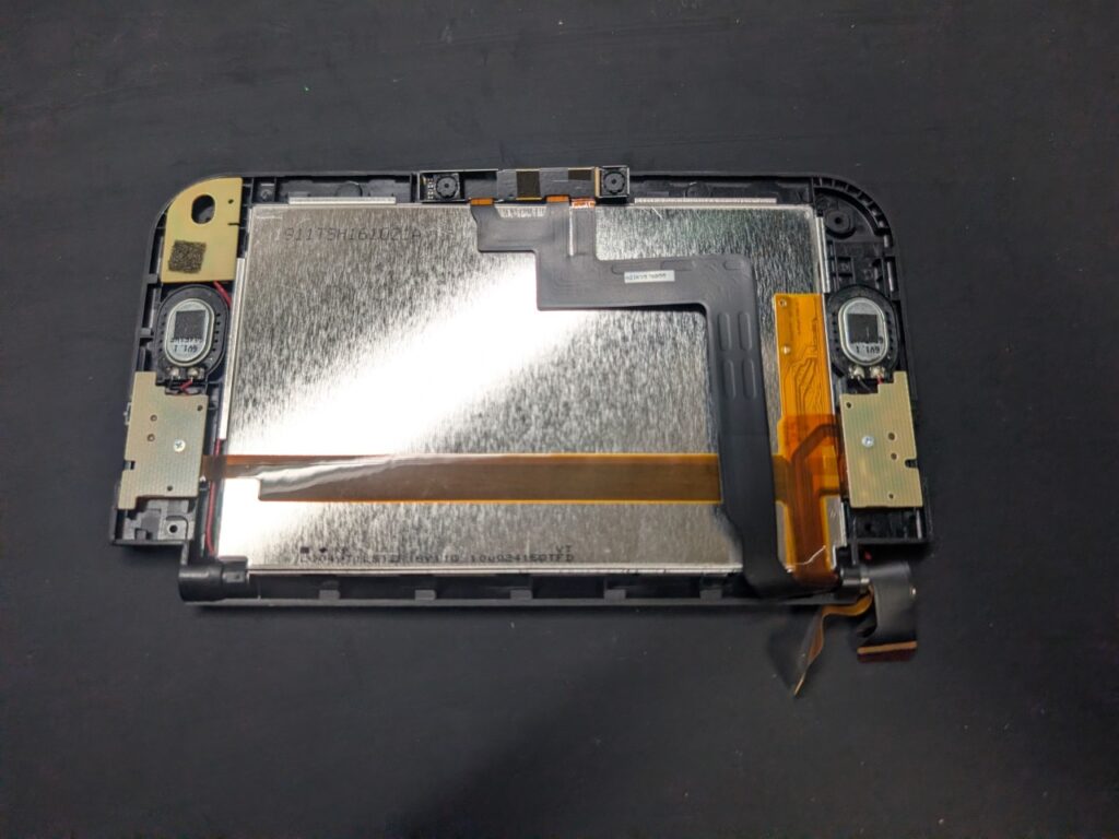 NEW3DSLLの上画面交換時の写真