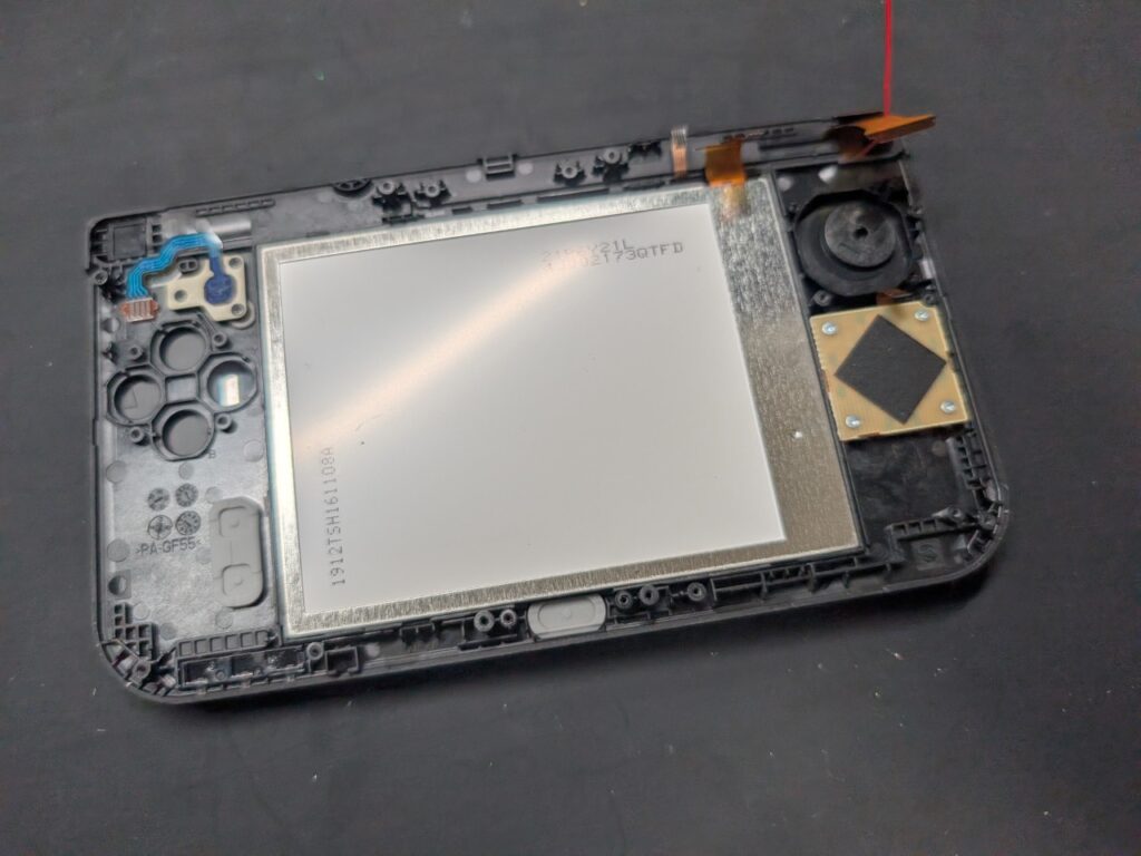 NEW3DSLLの↓画面交換時の写真