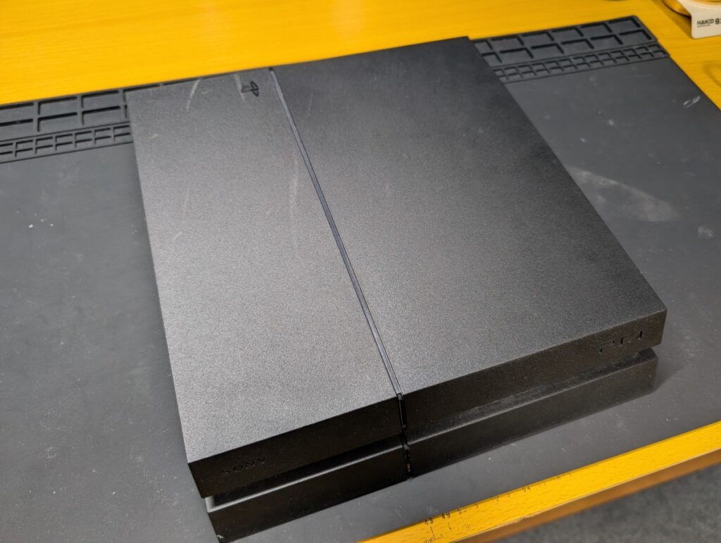 CUH-1200本体の写真