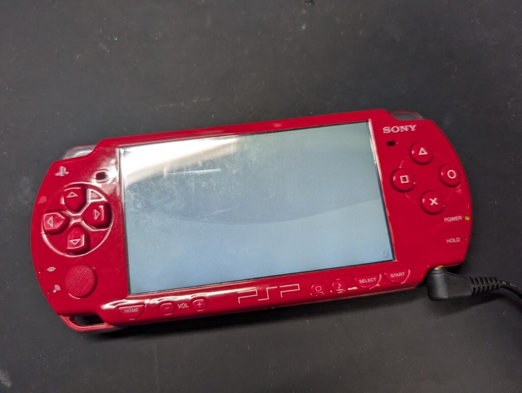 UMDが読み込めないPSP-3000の写真
