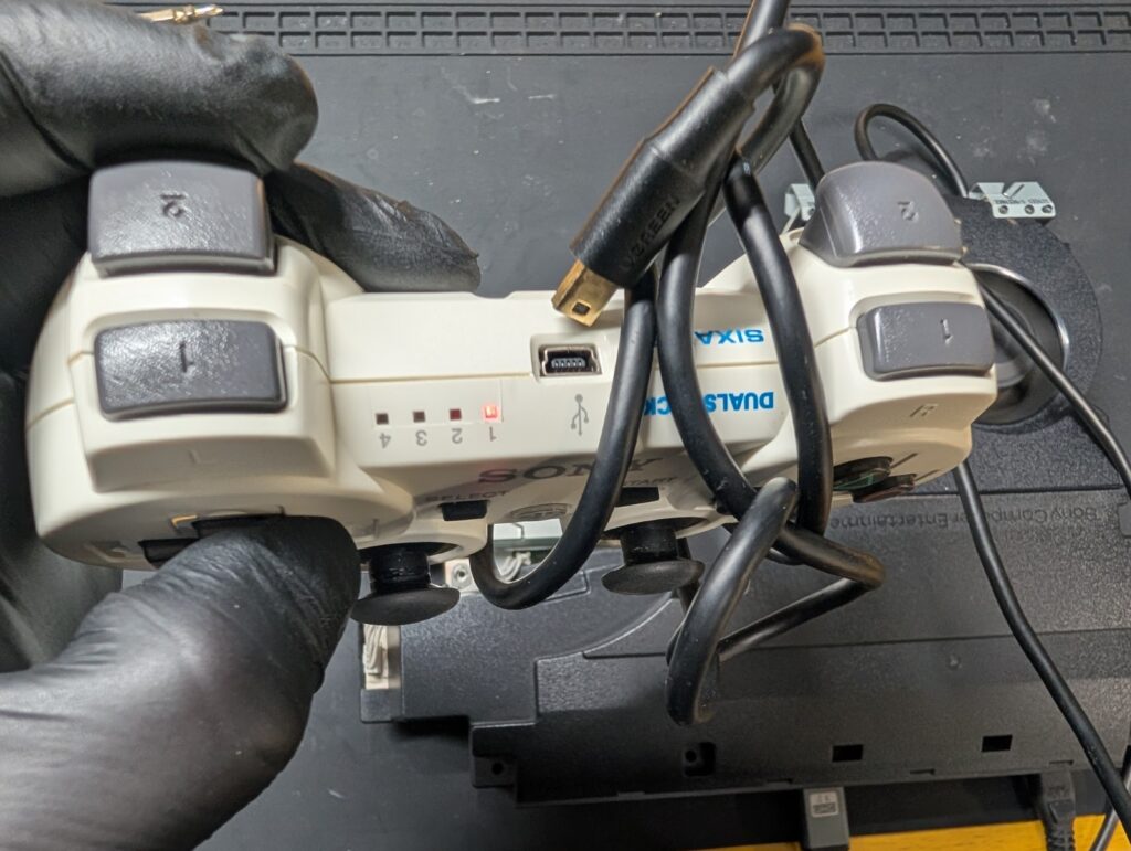 CECH-4200のアップデートエラー修理後の動作点検時の様子