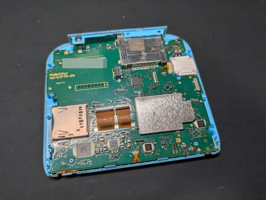 2DSの分解時の写真