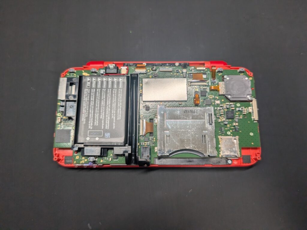 2DSLLの内部の写真