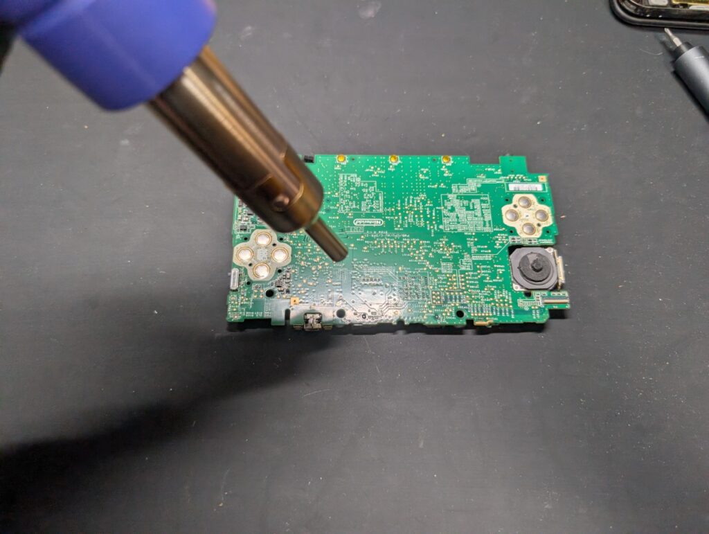 3DSLLの充電ジャック交換時の写真