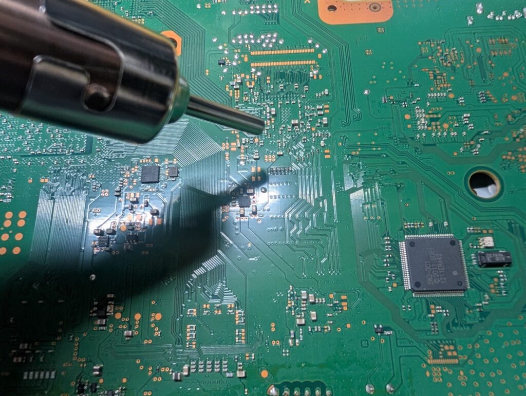 CECH-3000のメイン基板修理時の写真