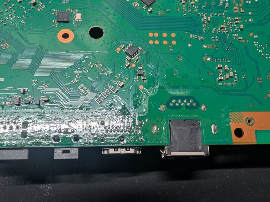 CECH-4000Bの基板点検時の写真