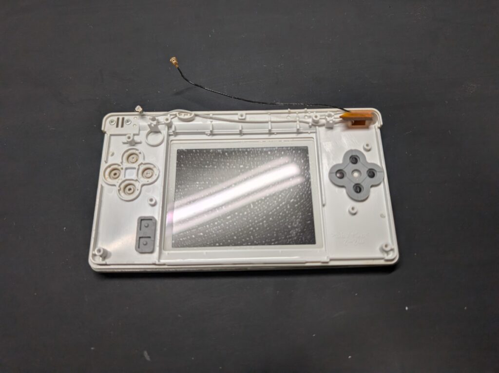 DS Liteの分解時の写真