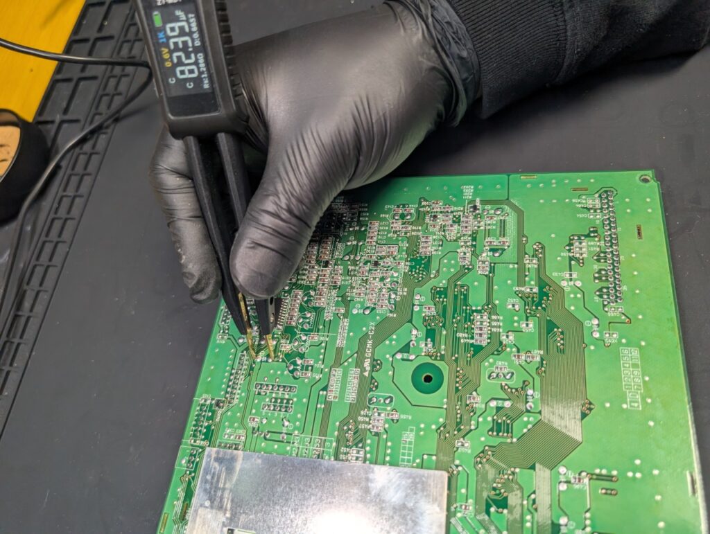 PC-FXのメイン基板点検時の写真