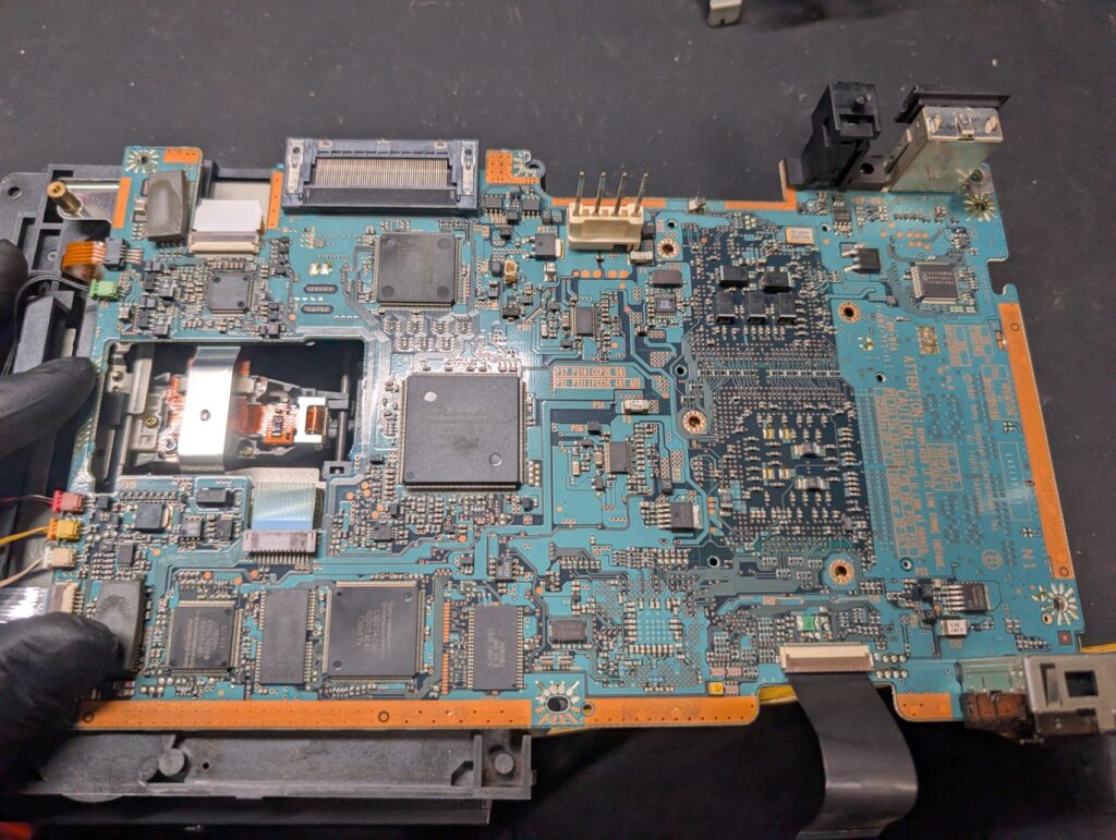 SCPH-30000の動作点検時の写真