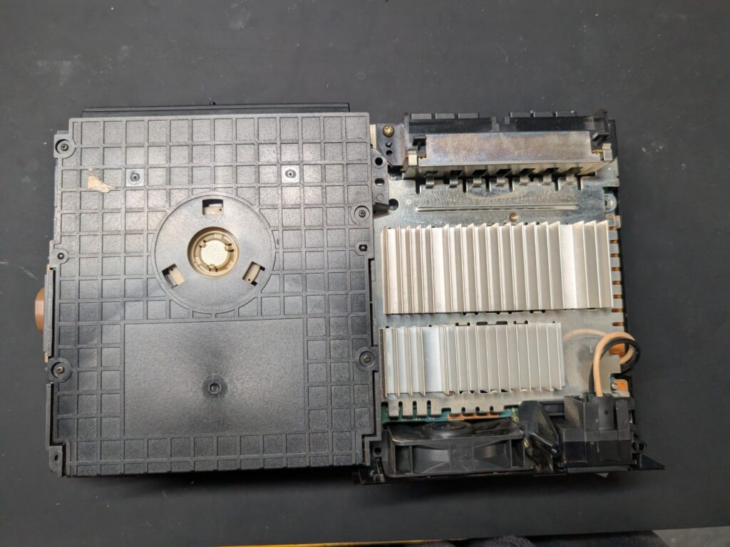 SCPH-30000の内部の写真