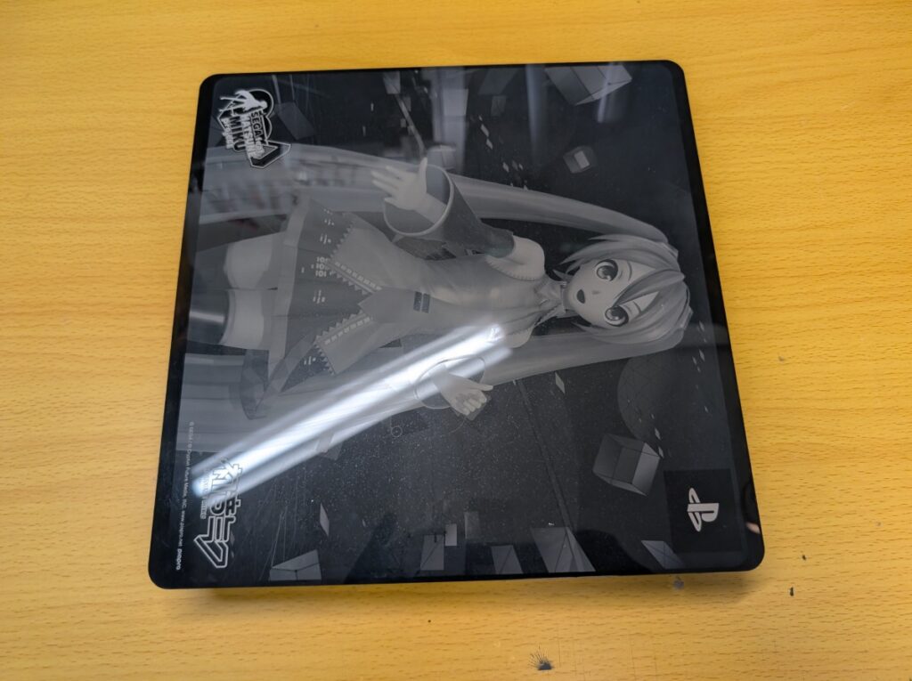 コントローラを認識しないCUH-2000の分解時の写真