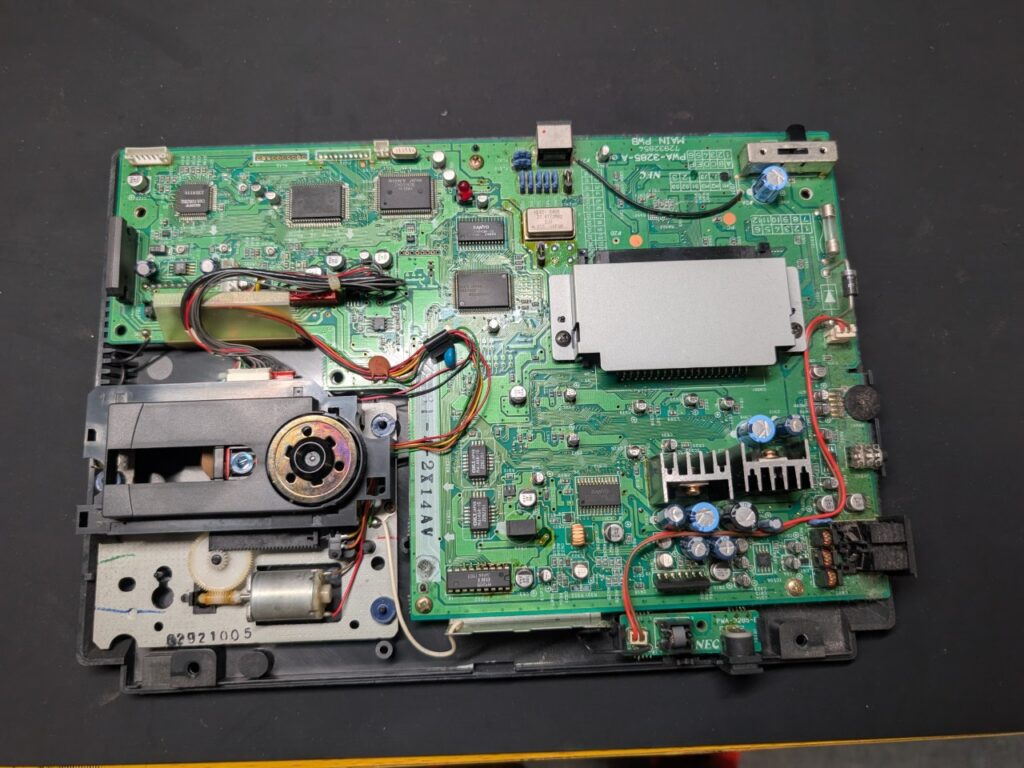 PCエンジンDUOの内部の写真